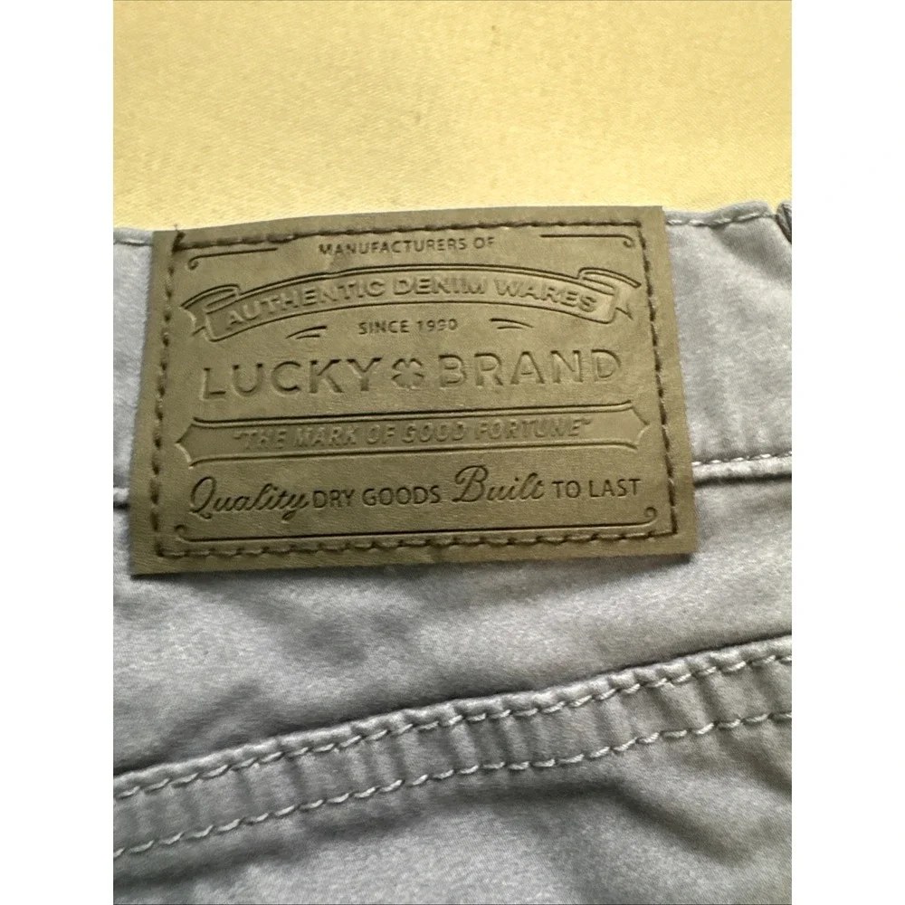 Lucky Brand 410 Athletic Straight Blue Colored Denim Pants‎ Mens NWT 29x30